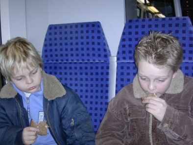 Samen in de trein door Duitsland, dat duurde de hele dag met veel overstaps