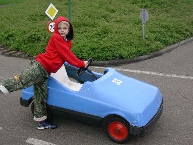 En hier gaan we voor ons rijbewijs !