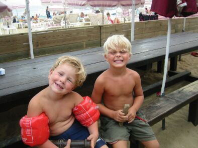 Hier Toeb met Dimitri zijn maatje van die zomer !